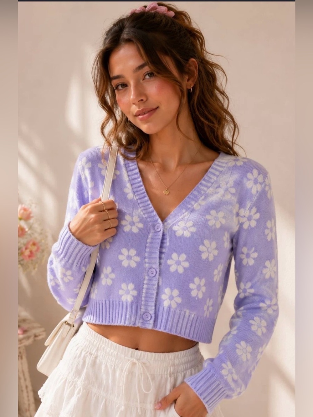 Hollister Daisy Floral Cropped Cardigan Sweater Lavender Purple Women's Medium